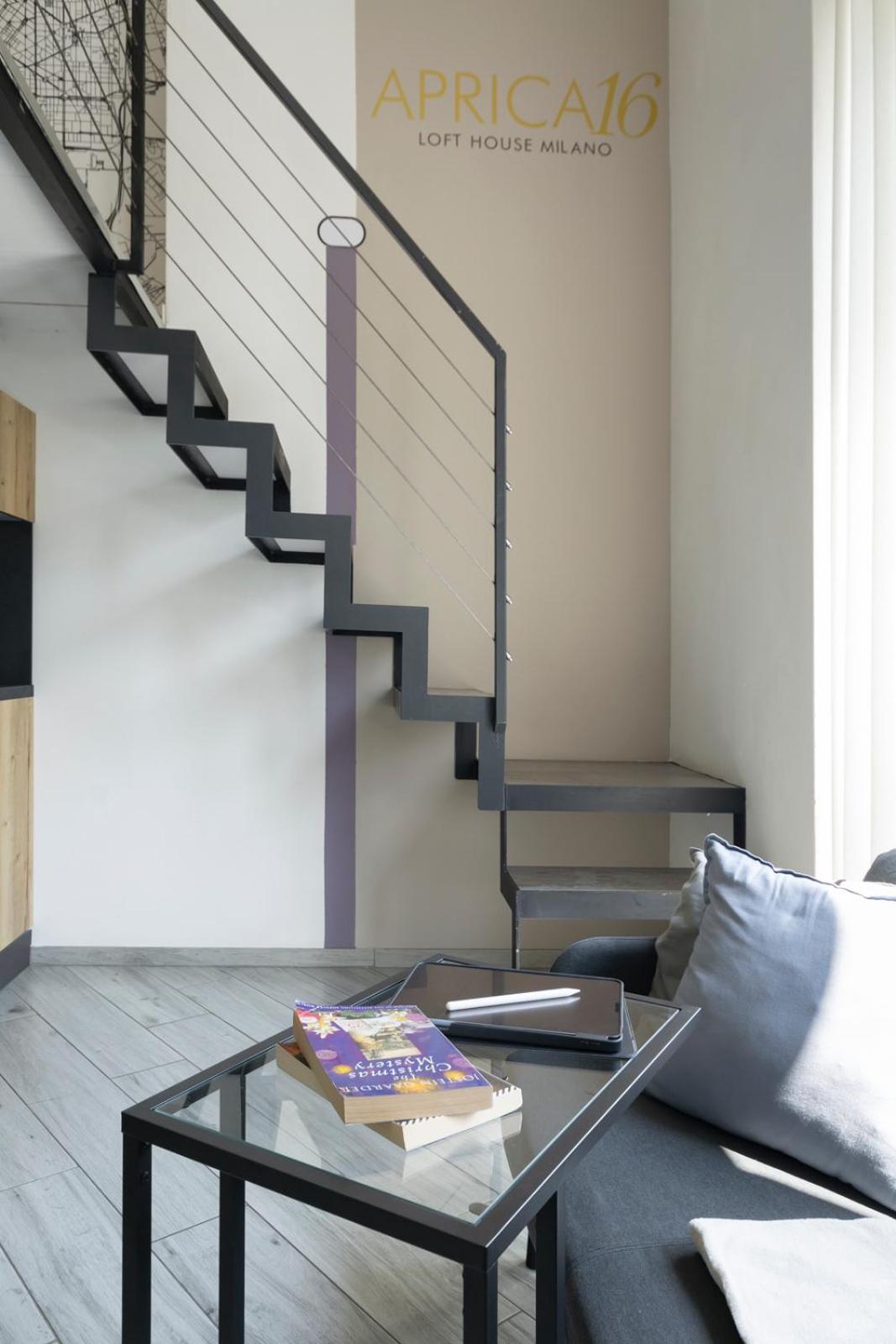 Aprica16 Loft House Milano Apartment Luaran gambar